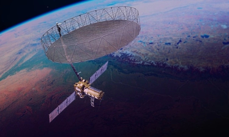 Ăng-ten vệ tinh lớn nhất của NASA trong vũ trụ
