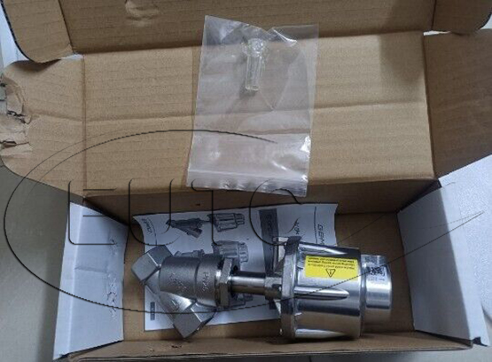 Angle seat globe valve