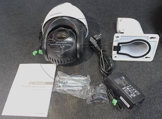 Camera Speed Dome IP HIKVISION DS-2DE4425IW-DE
