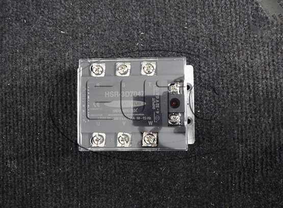 Semiconductor relay